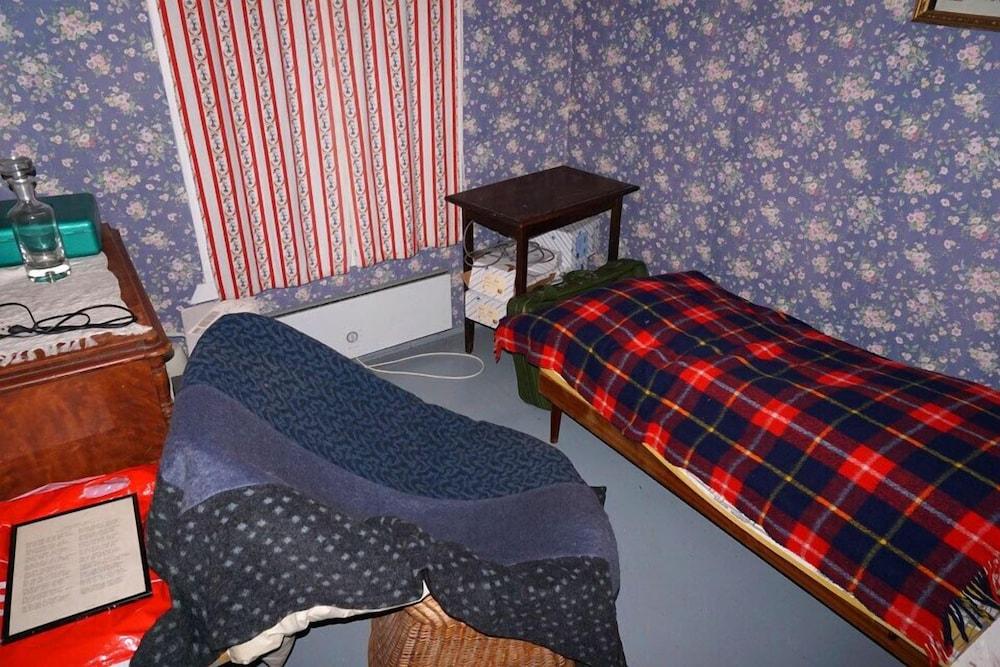 Innante Gamle Våningshus Cabin – Torvikbukt