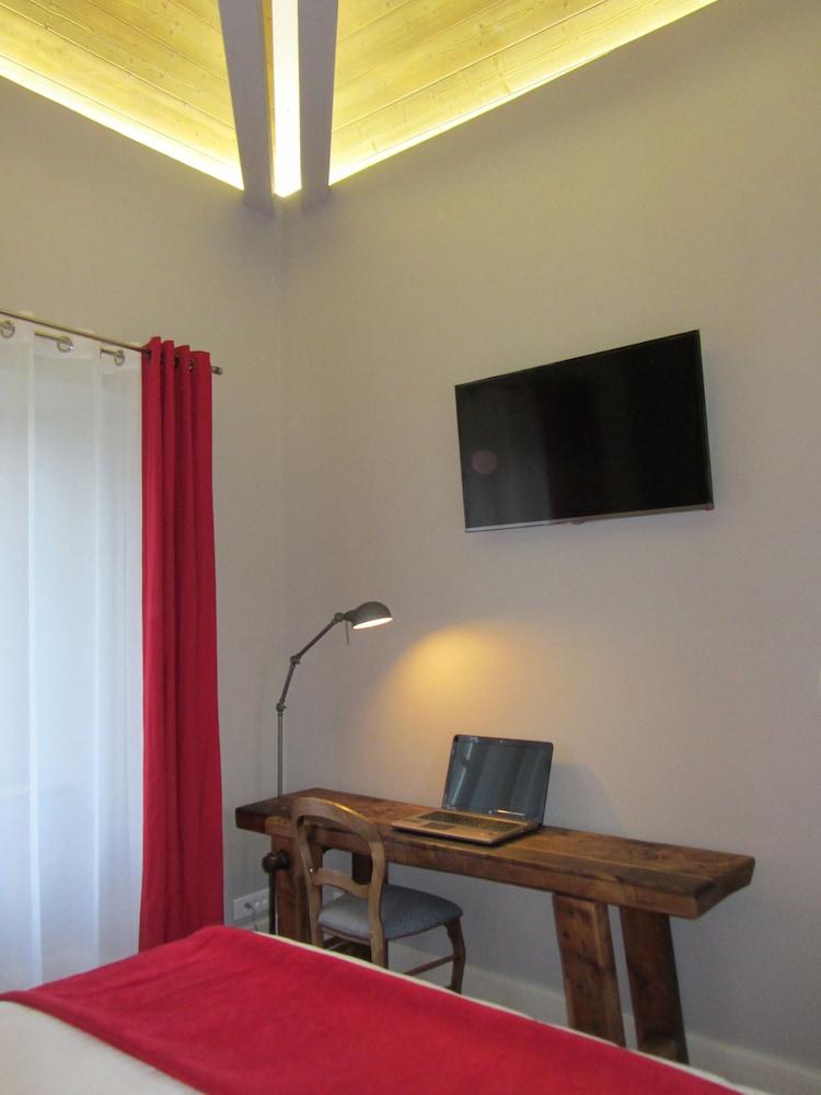 Le Relais des Deux Tours