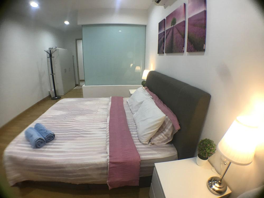 KL Gateway Luxury Apartment