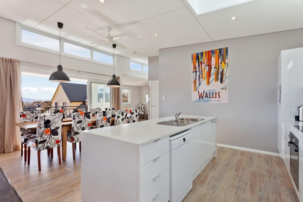 The Elements West - Jindabyne