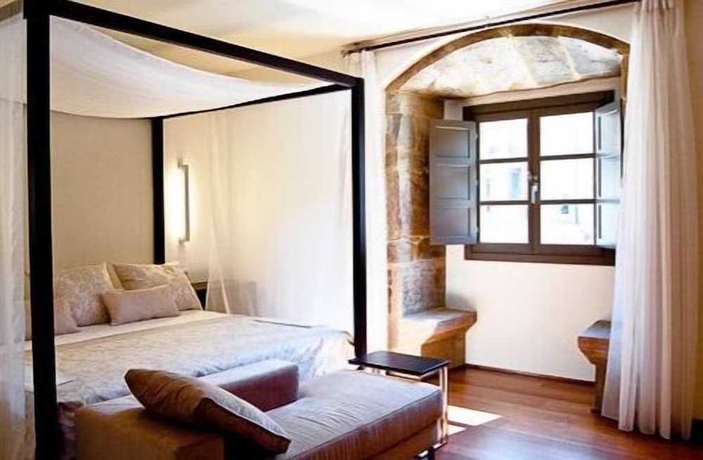 Hotel Palacio De Meras