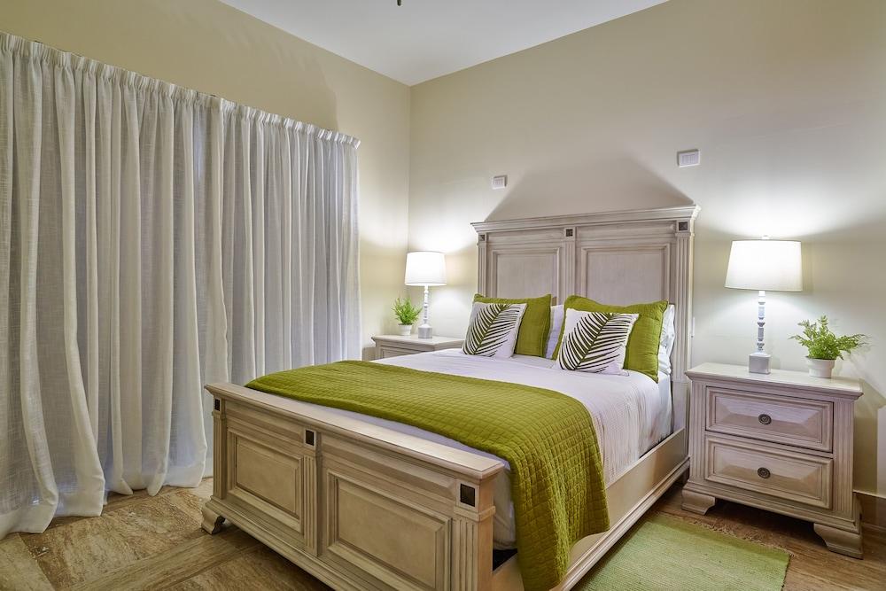 Costa Atlantica Beach Condos