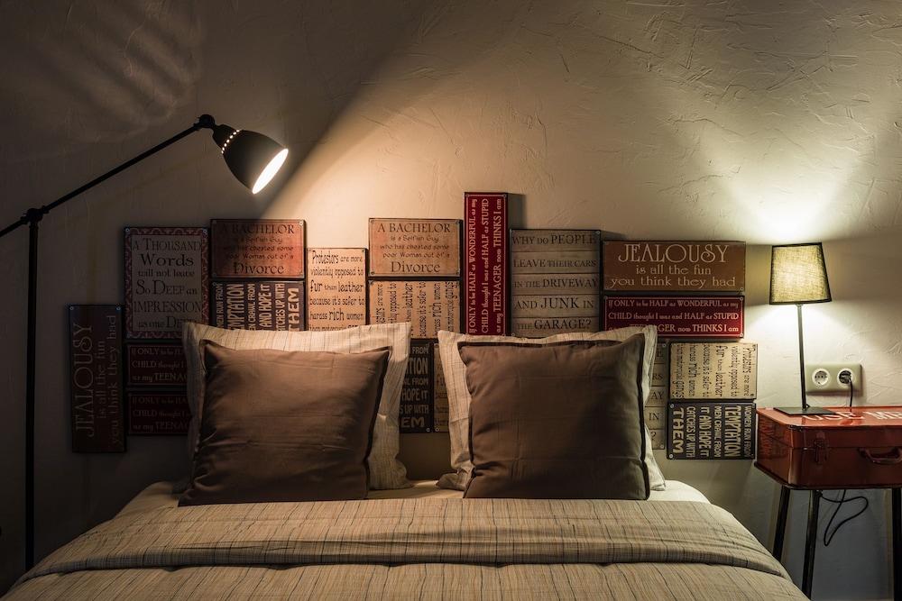 5 Vintage Guest House