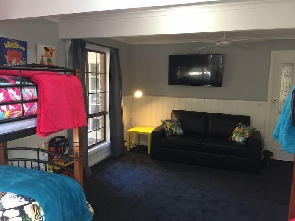 Tudor House - Large Family Home