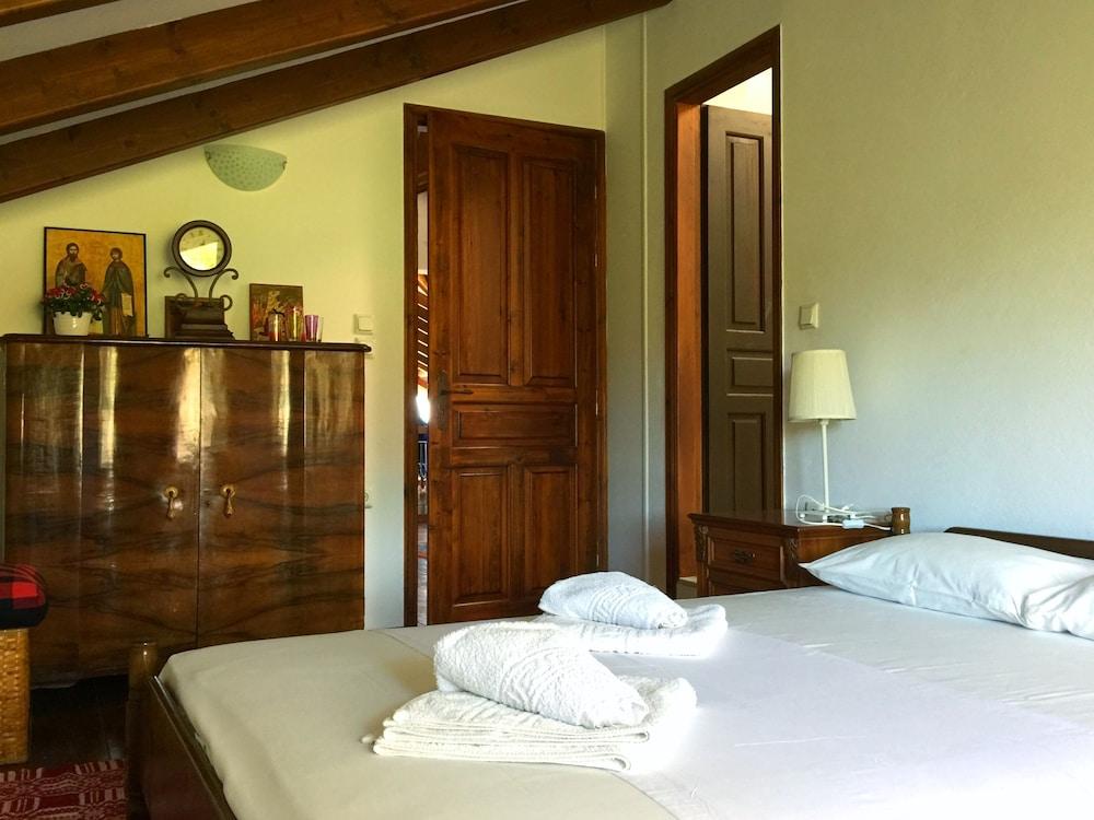 Margarita Apartments