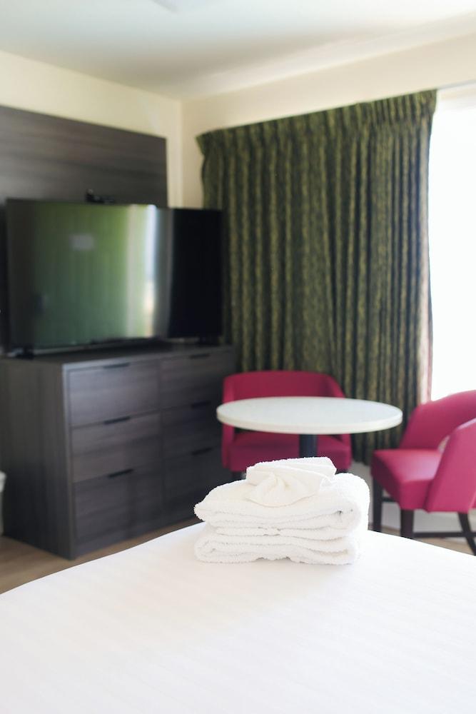 The Flamingo Hotel and Tower