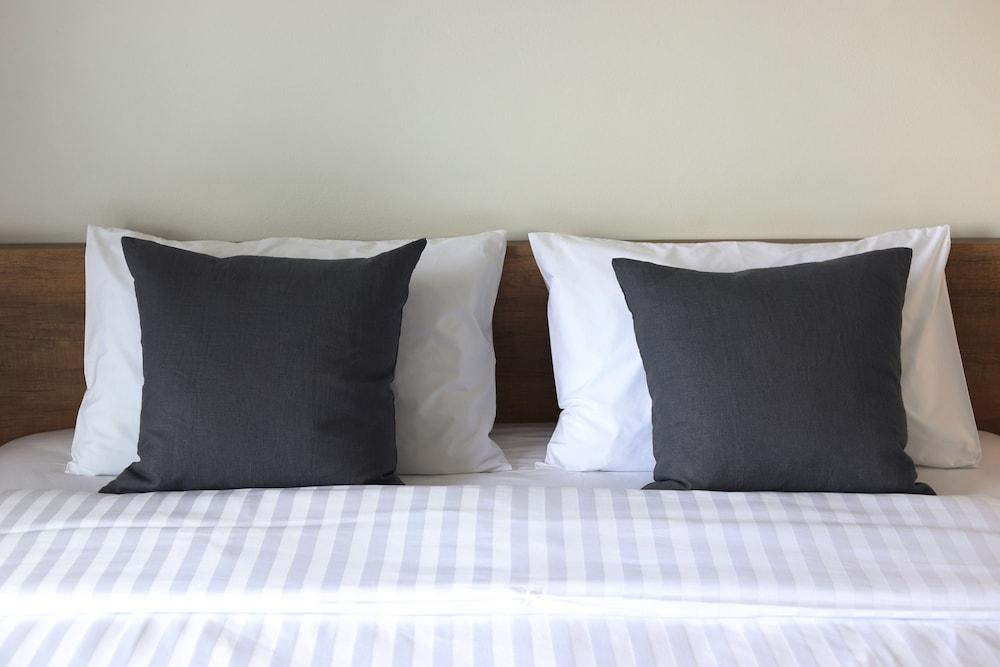 Sukh Serviced Apartment