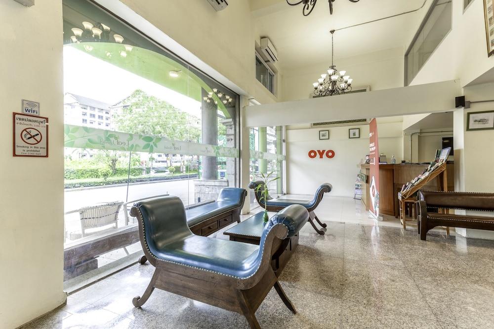 OYO 928 Leaf Hostel