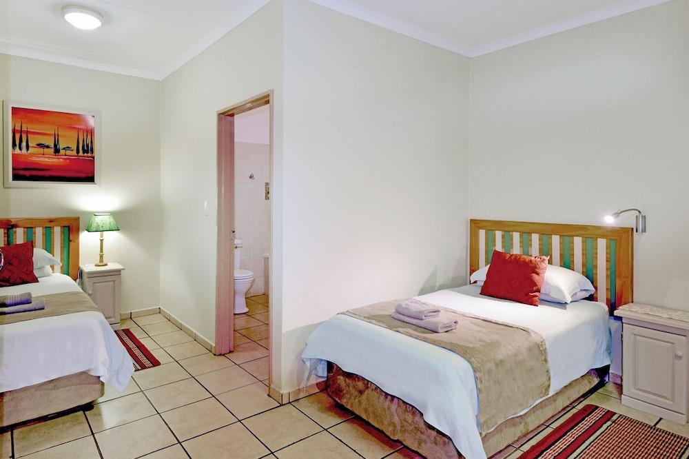 Komati River Chalets