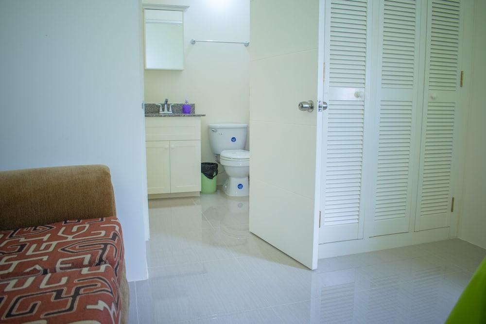 Ocho Rios Getaway Villa at Draxhall