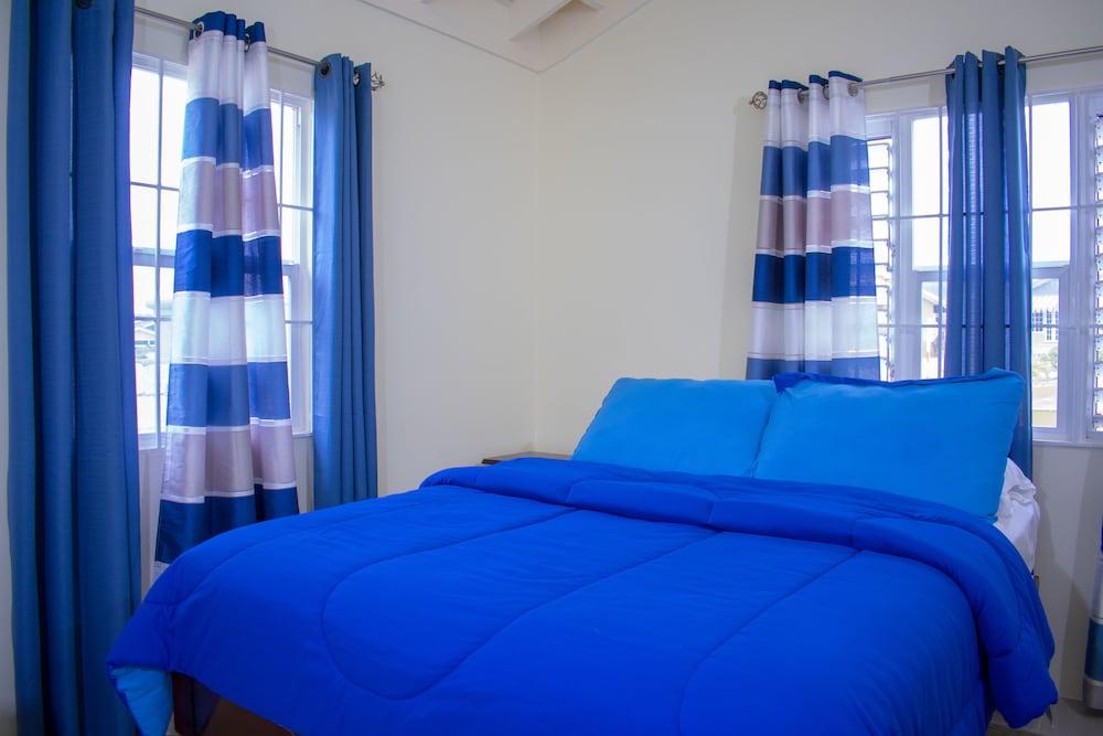 Ocho Rios Getaway Villa at Draxhall