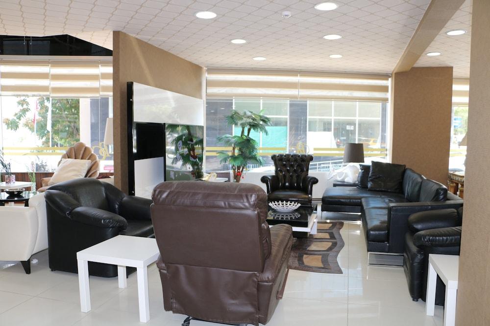 Business Grand Hotel