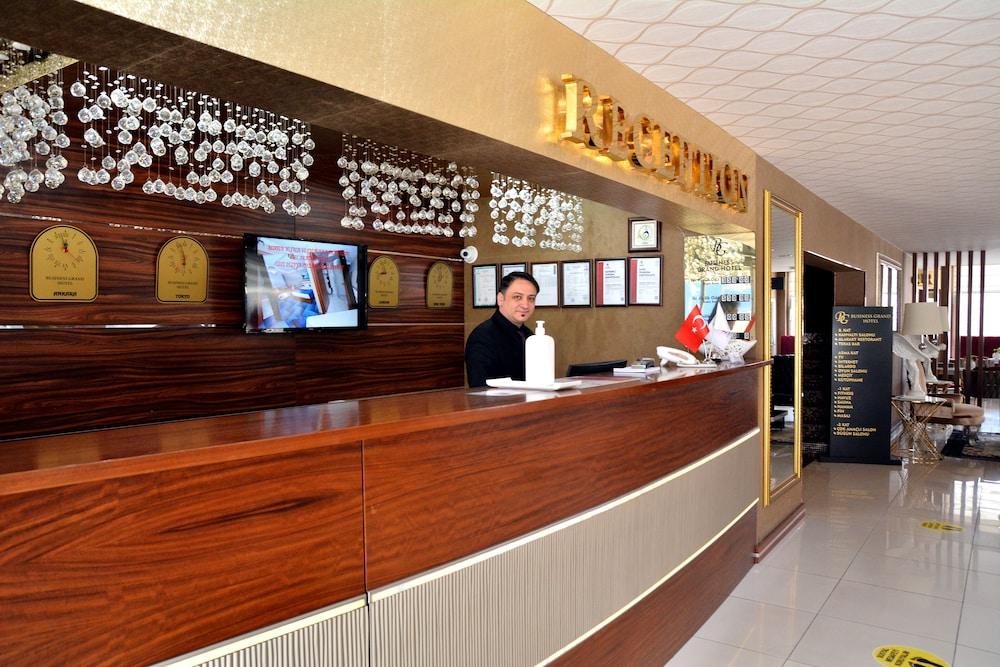 Business Grand Hotel