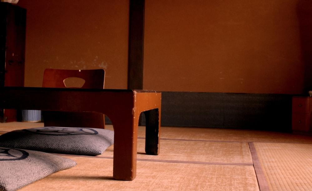 Guesthouse KINGYOYA - Hostel