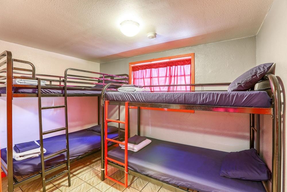 Sin City Hostel Las Vegas