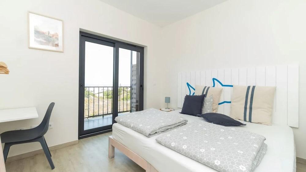 WOT Ericeira Surf Social