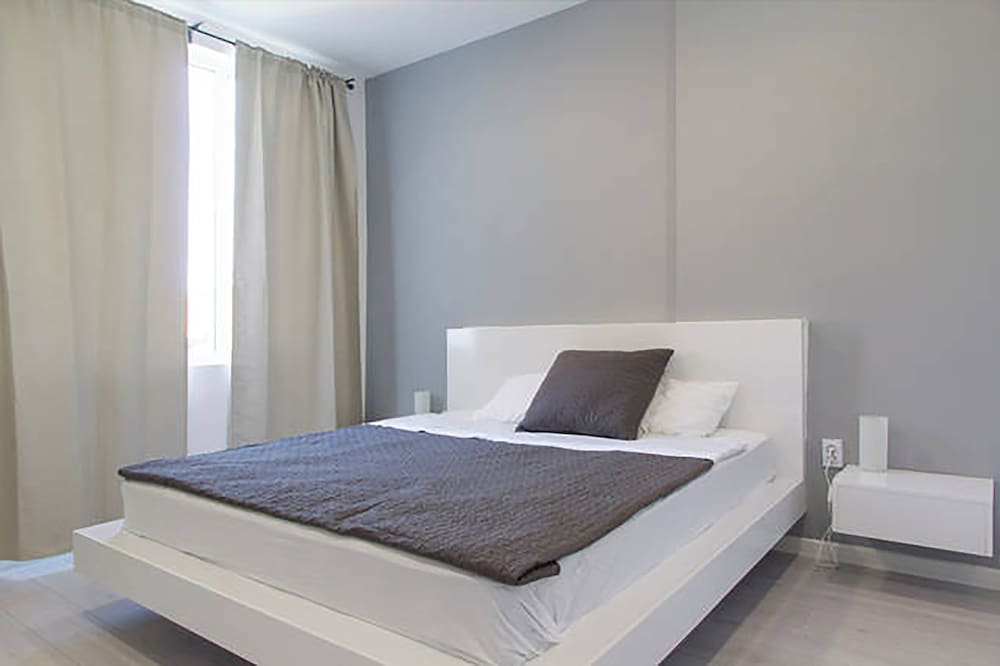 BlueWavePlace Sofia - City Center