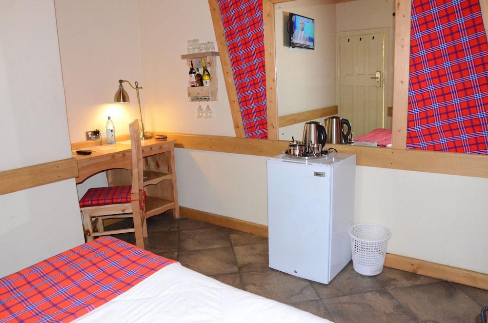 Parklands Shade Hotel