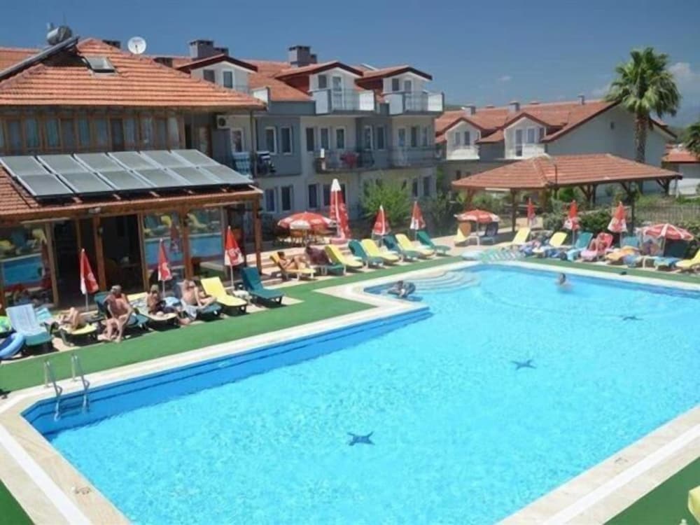 Green Valley Apartments