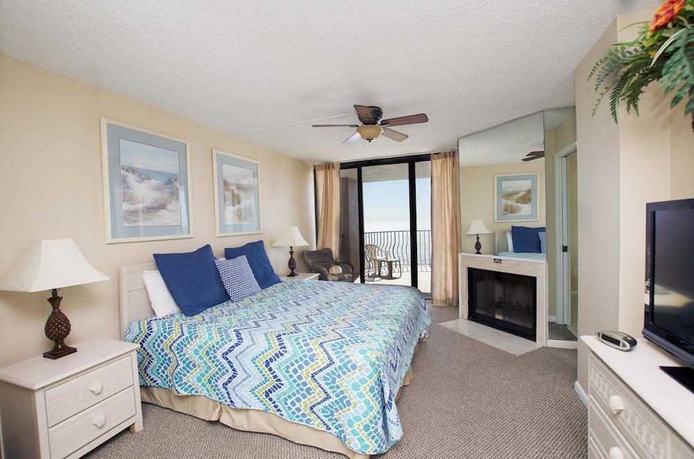 The Palms 1701 Villa Villa 4