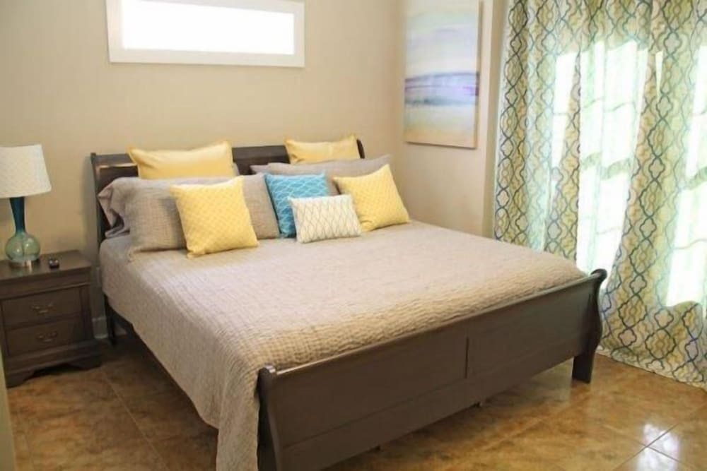 South Beach Cottages - 2701R Apartment 4