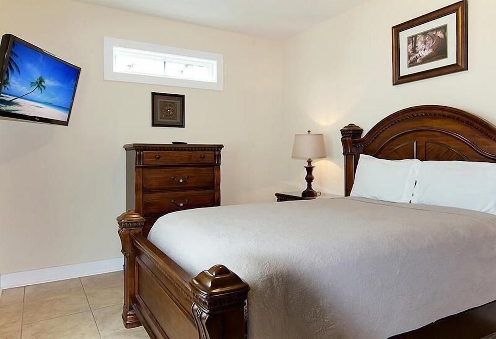 South Beach Cottages - 2613 Apartment 4