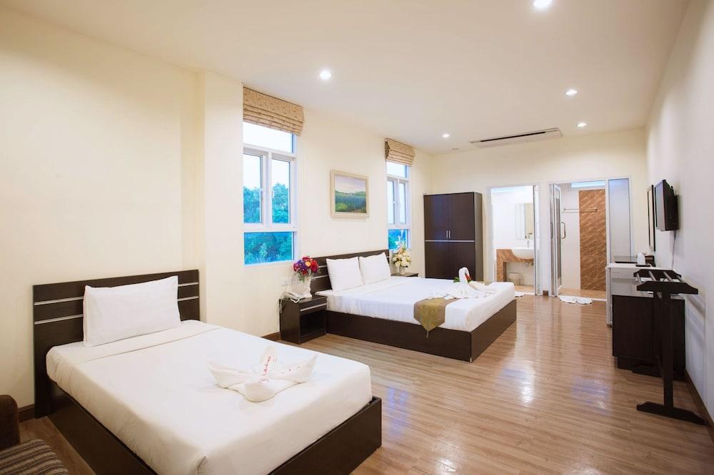 Tharakiree Place Hotel