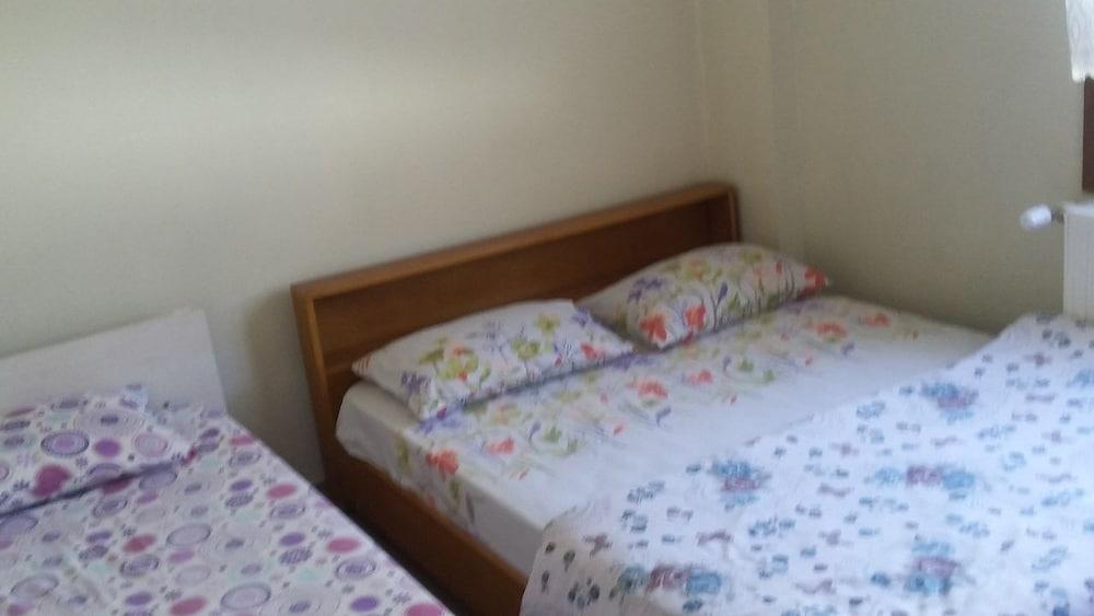 Ayvalik Camlik Villalari