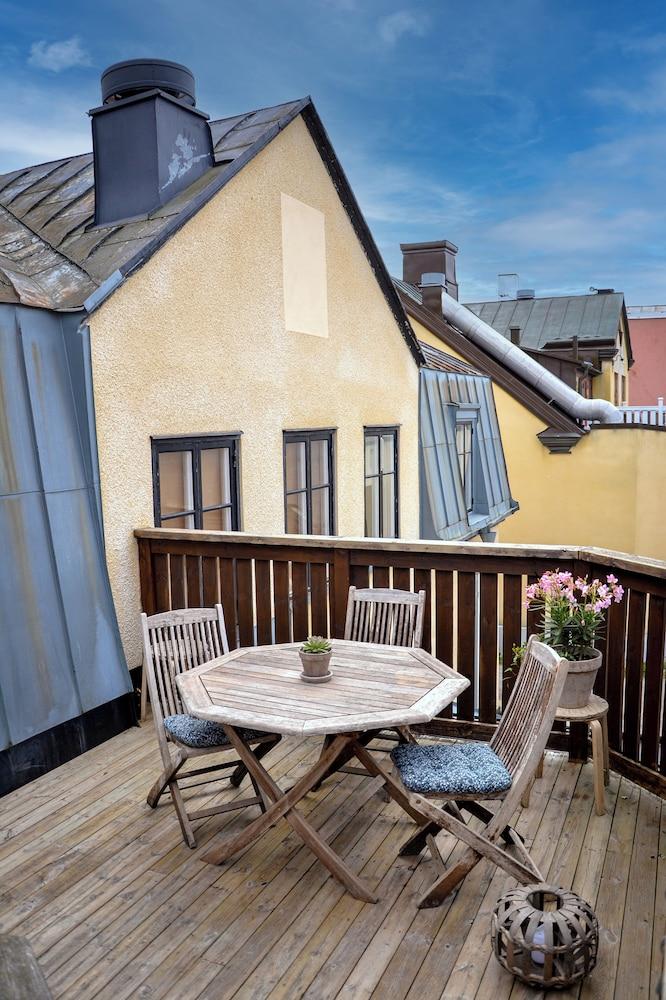 Adelsgatan Bed & Breakfast