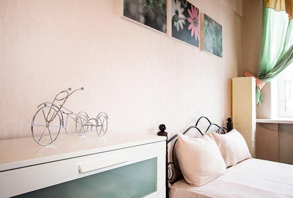 Apartlux on Karetnyy Ryad