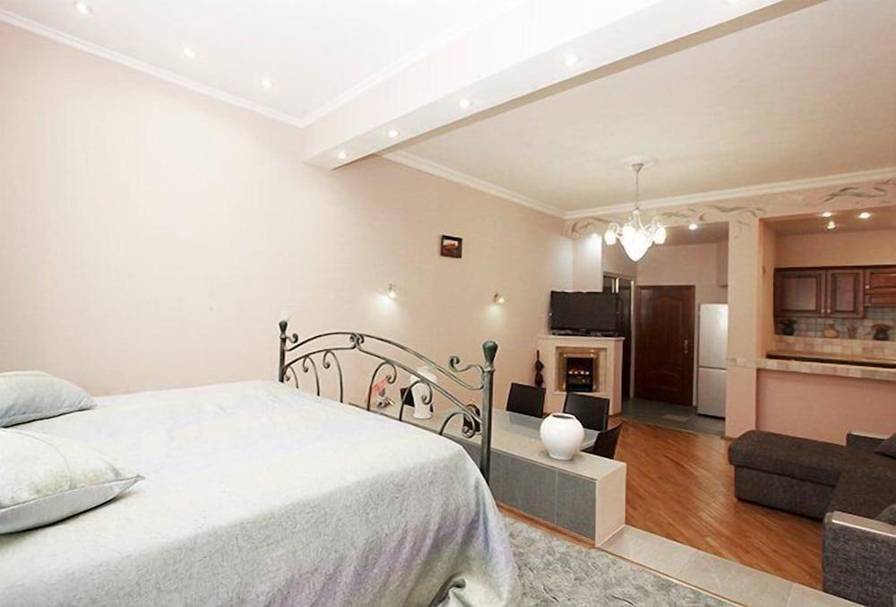 ApartLux Tverskaya 17