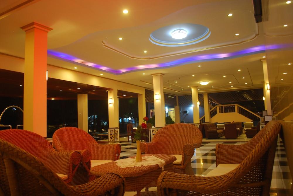 Golden Beach Resort Hotel