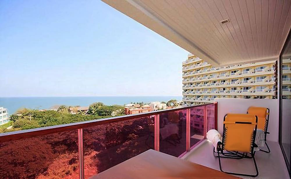 Rocco Condominium Hua Hin Room 811 8th F