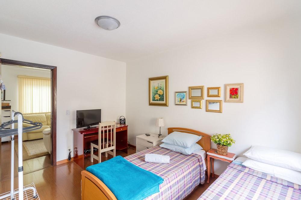 Three Little Birds Hospedagem