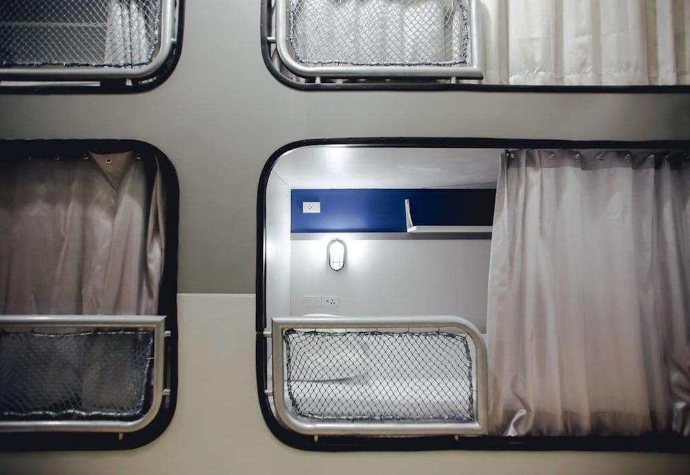 Tales Khaosan Cafe & Hostel