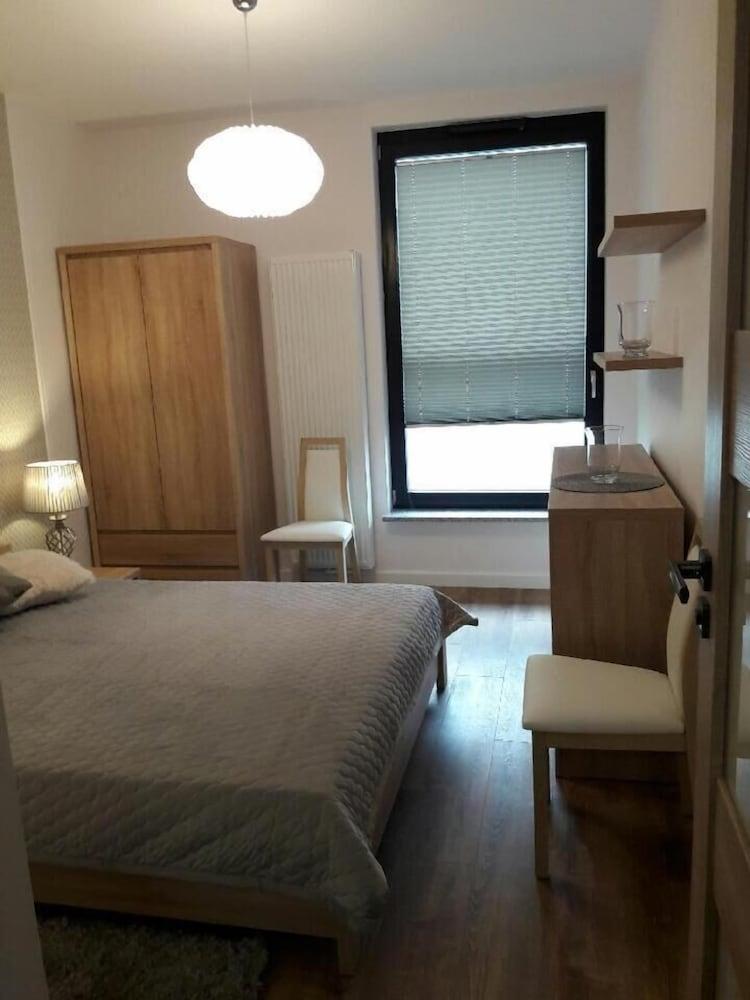 Apartament Lirowa