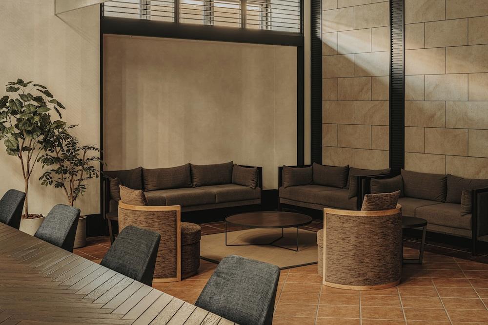 Nest&Rise Osaka Namba Hotel