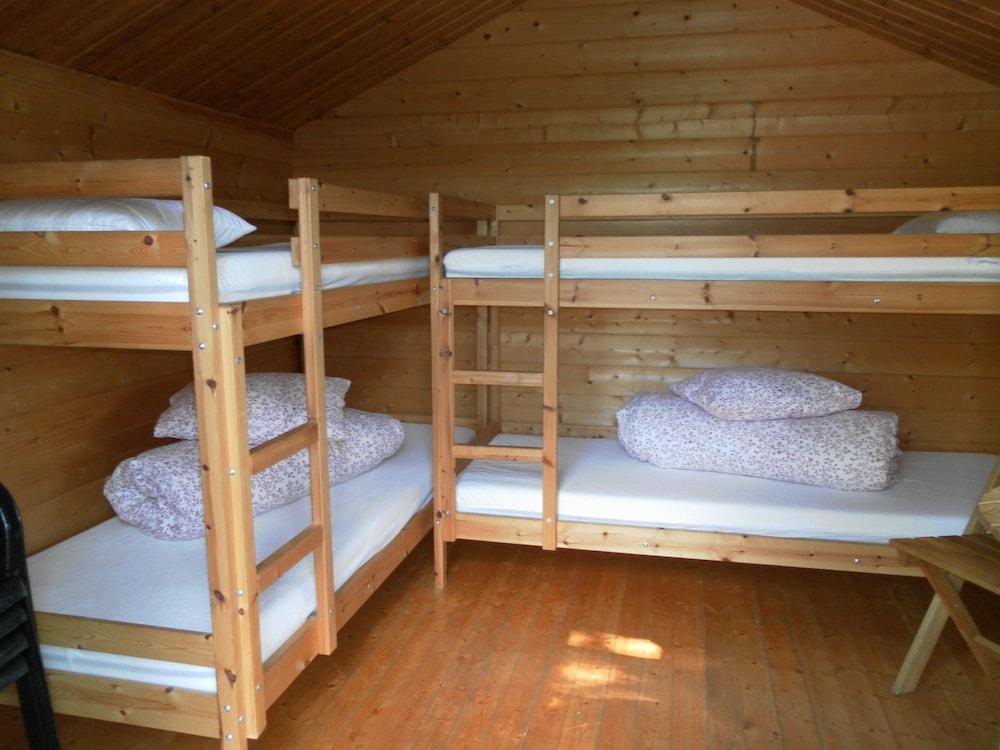 Långsjön Stugor & Camping