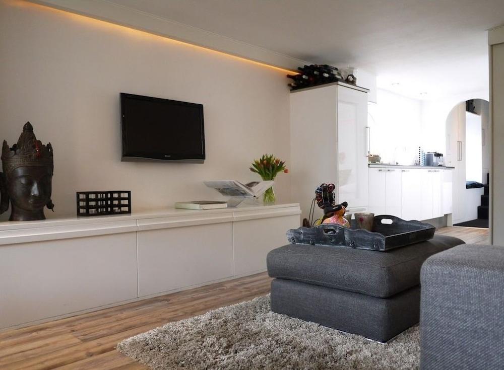 Houseboat Prinsheerlijk