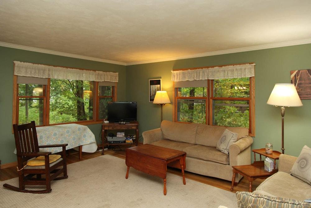 Sunset Bluff at Kenwood