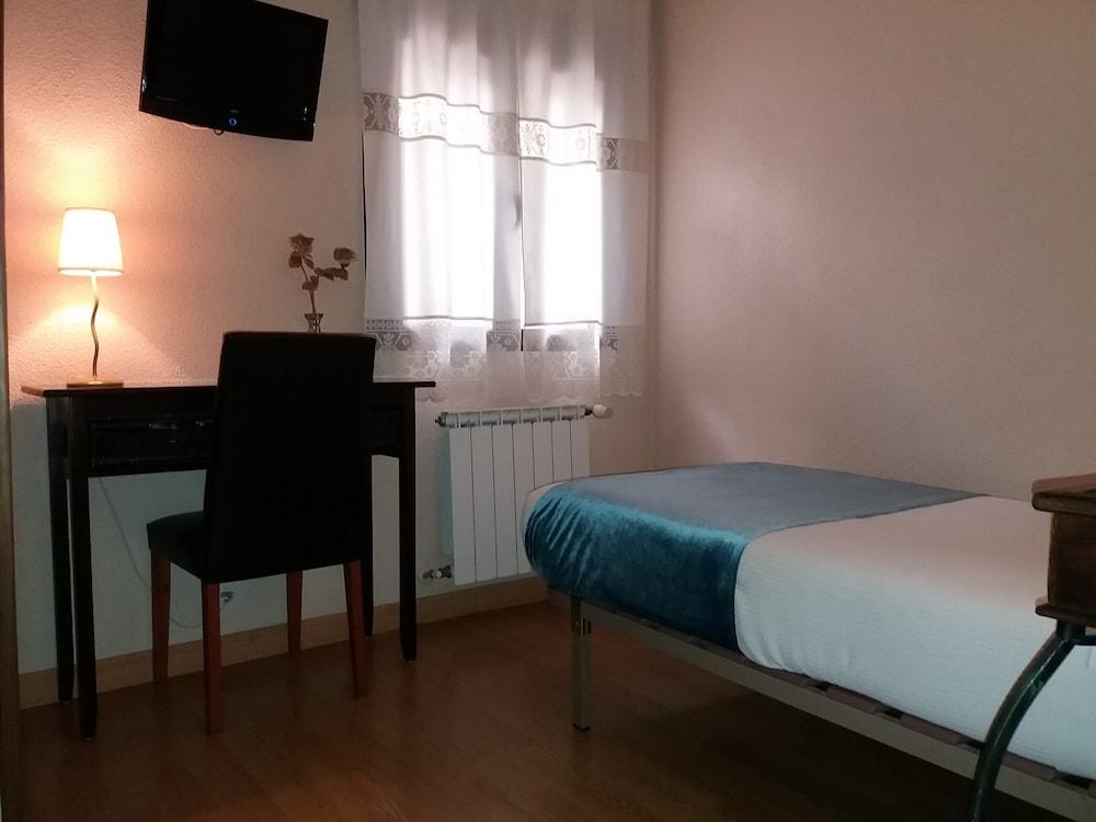 Hostal Rural Moratin