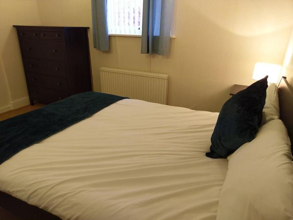 Jaylets Budget Leicester