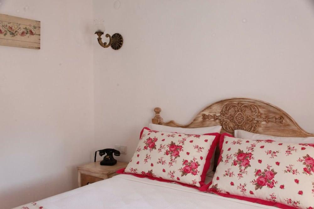 Alacati Ciftekuyu Butik Otel