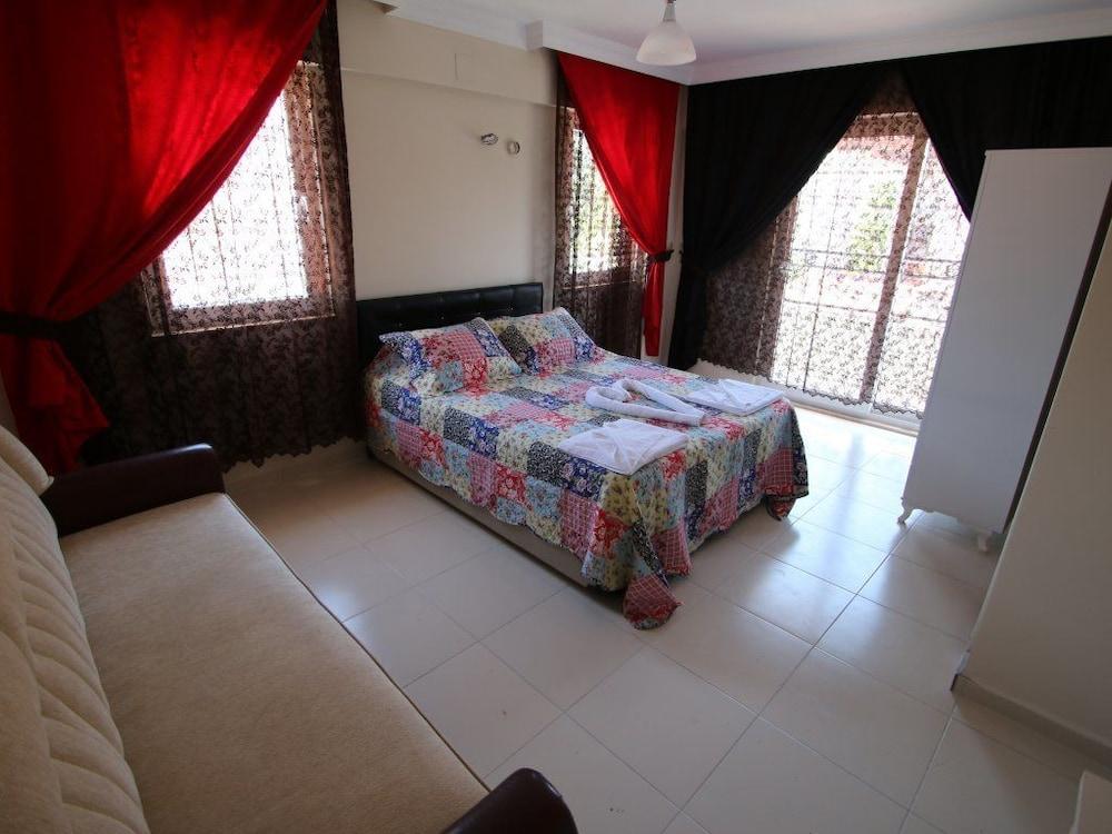 Mutlu Yasam Villa Gulpinar 1