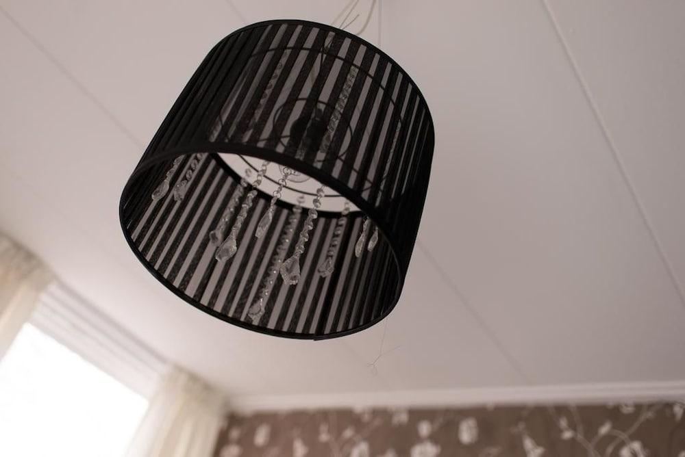 Cafe pension The Chandelier