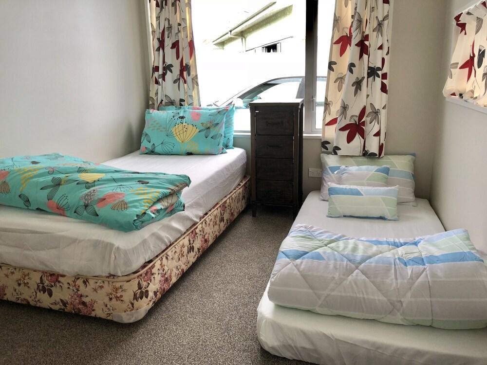 Lovely Sunny Home Sweet Home