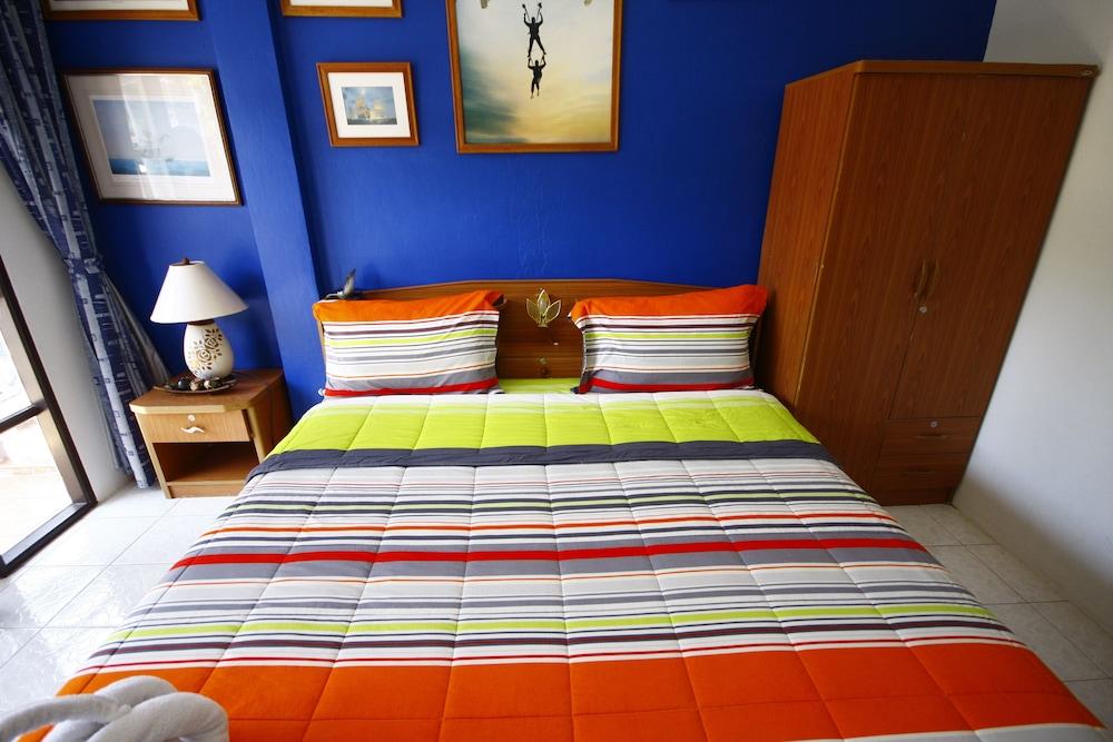 Summer Breeze Inn Hotel