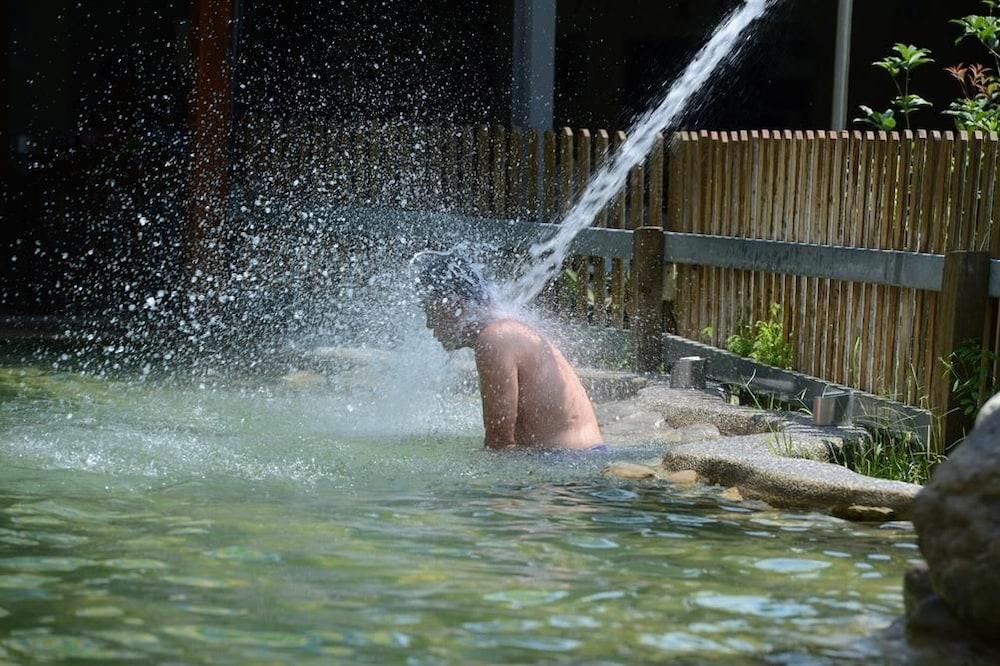 CDR Hotspring Resort