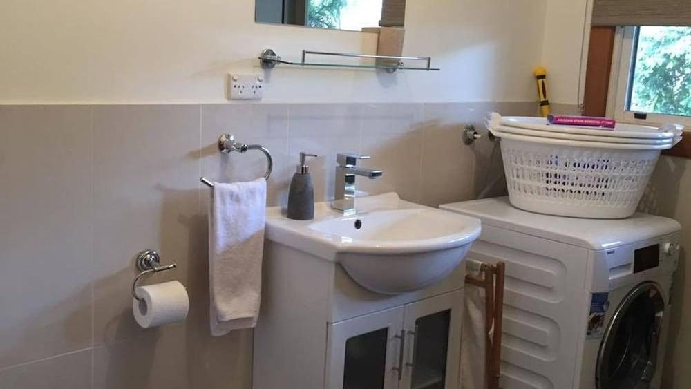 Mystic View Cottage Wandiligong