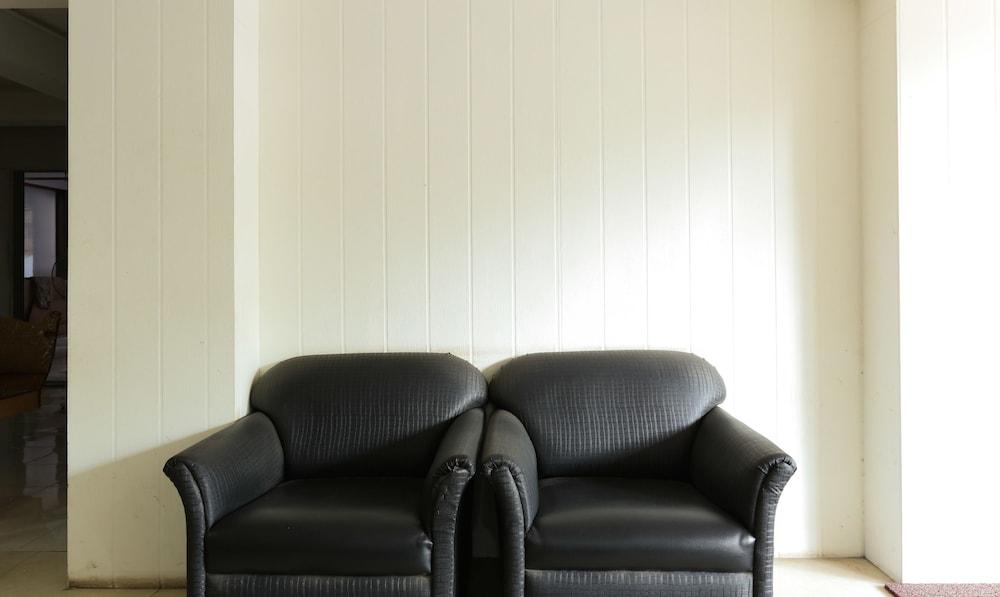 Itsy Hotels Hill View Ex